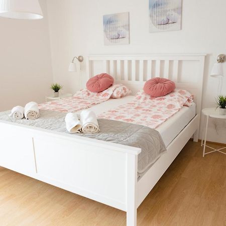 Studio-Appartements Emwey 特罗吉尔 外观 照片
